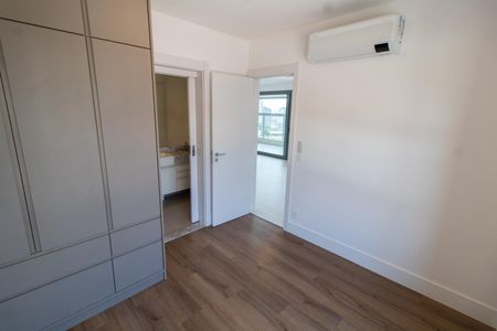 Apartamento para alugar com 112m², 2 quartos e 3 vagas Apartamento para alugar com 112m², 2 quartos e 3 vagasSuíte
