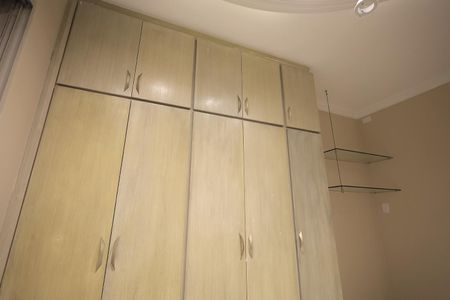 Apartamento para alugar com 154m², 3 quartos e 2 vagas Apartamento para alugar com 154m², 3 quartos e 2 vagasQuarto 2