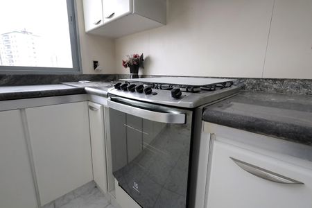Apartamento para alugar com 154m², 3 quartos e 2 vagas Apartamento para alugar com 154m², 3 quartos e 2 vagasCozinha