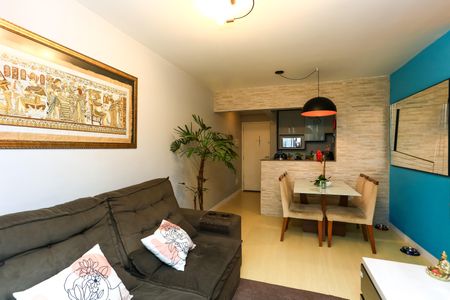 Sala de apartamento à venda com 3 quartos, 70m² em Vila Sonia do Taboao, Taboão da Serra