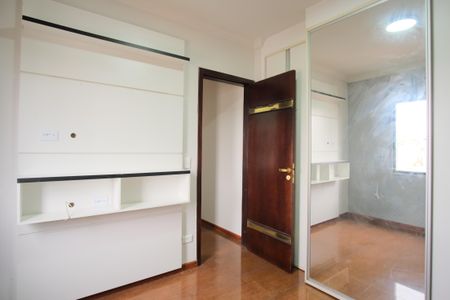 Apartamento à venda com 59m², 2 quartos e 1 vagaQuarto 1