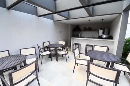 Apartamento para alugar com 82m², 2 quartos e 2 vagasÁrea comum - Churrasqueira