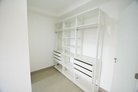 Apartamento para alugar com 82m², 2 quartos e 2 vagasSuíte 2