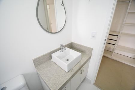 Apartamento para alugar com 82m², 2 quartos e 2 vagasBanheiro Suíte 2