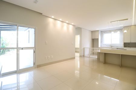 Casa de condomínio para alugar com 100m², 3 quartos e 5 vagasSala