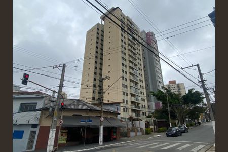 Apartamento à venda com 82m², 3 quartos e 1 vaga Apartamento à venda com 82m², 3 quartos e 1 vagaFachada