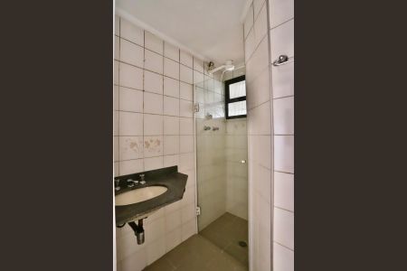 Apartamento à venda com 82m², 3 quartos e 1 vaga Apartamento à venda com 82m², 3 quartos e 1 vagaBanheiro