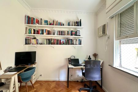 Apartamento à venda com 86m², 3 quartos e 1 vaga Apartamento à venda com 86m², 3 quartos e 1 vagaQuarto 01
