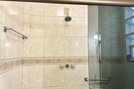 Apartamento à venda com 86m², 3 quartos e 1 vaga Apartamento à venda com 86m², 3 quartos e 1 vagaBanheiro