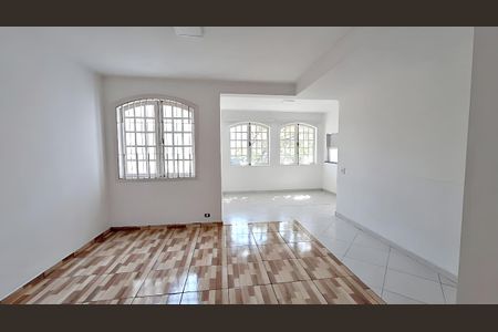 Sala de casa para alugar com 4 quartos, 233m² em Jardim Colombo, São Paulo