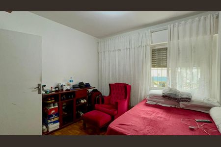 Apartamento à venda com 77m², 2 quartos e 2 vagas Apartamento à venda com 77m², 2 quartos e 2 vagasSuite