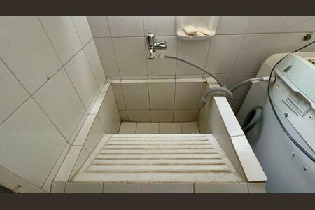 Apartamento à venda com 77m², 2 quartos e 2 vagas Apartamento à venda com 77m², 2 quartos e 2 vagasÁrea de Serviço