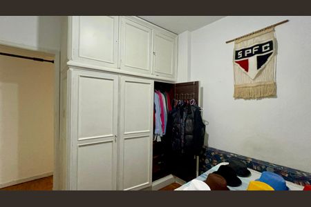 Apartamento à venda com 77m², 2 quartos e 2 vagas Apartamento à venda com 77m², 2 quartos e 2 vagasQuarto