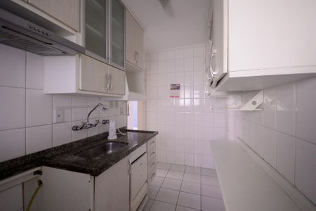 Apartamento para alugar com 65m², 2 quartos e 1 vaga Apartamento para alugar com 65m², 2 quartos e 1 vagaCozinha/Área de Serviço