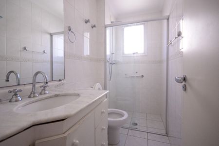 Apartamento para alugar com 65m², 2 quartos e 1 vaga Apartamento para alugar com 65m², 2 quartos e 1 vagaBanheiro Social
