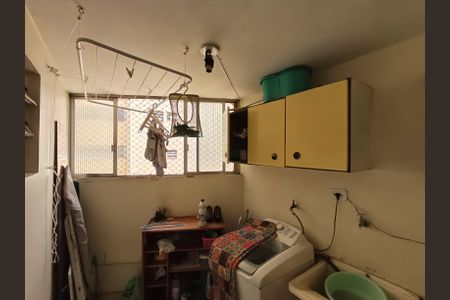 Apartamento à venda com 80m², 3 quartos e 1 vagaÁrea de Serviço