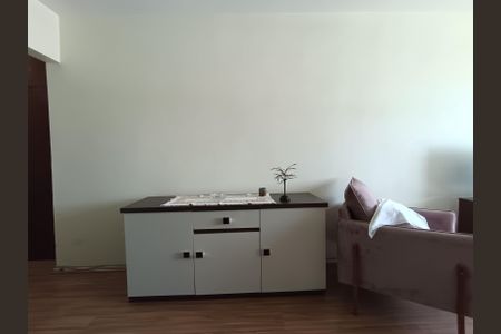 Apartamento à venda com 80m², 3 quartos e 1 vagaSala