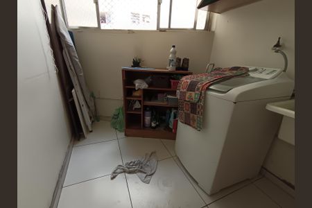 Apartamento à venda com 80m², 3 quartos e 1 vagaÁrea de Serviço