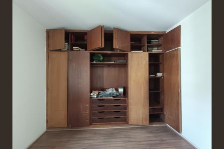 Apartamento à venda com 80m², 3 quartos e 1 vagaQuarto 2