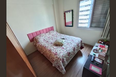 Apartamento à venda com 80m², 3 quartos e 1 vagaQuarto