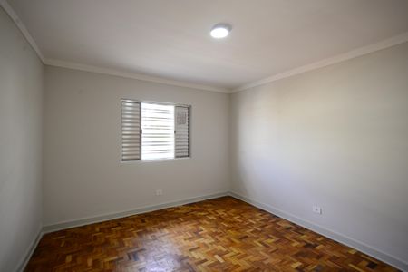 Quarto 2 de casa para alugar com 2 quartos, 90m² em Vila São José, São Paulo
