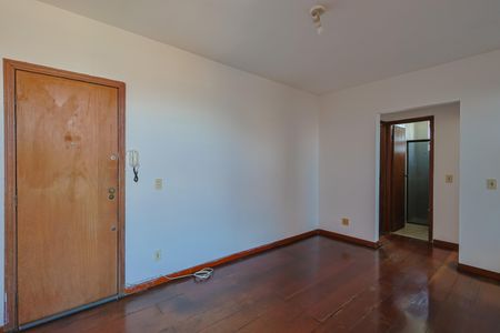 Sala de apartamento à venda com 2 quartos, 45m² em Ipiranga, Belo Horizonte