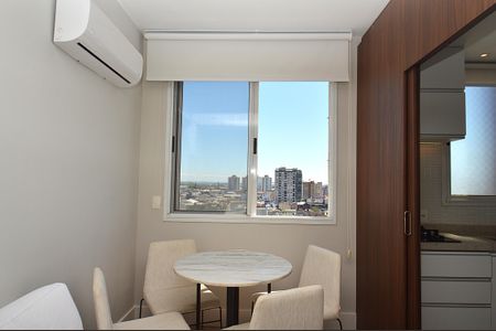 Sala                Sala  Escreva qual o cômodo de apartamento para alugar com 1 quarto, 39m² em Floresta, Porto Alegre