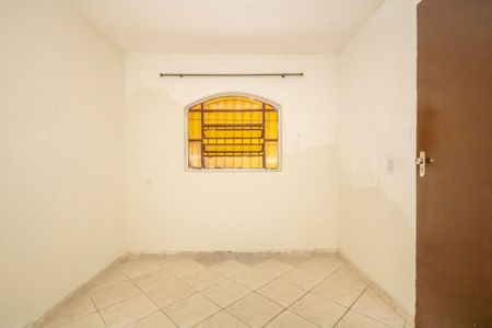 Quarto de casa para alugar com 1 quarto, 40m² em Mutinga, Osasco
