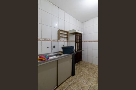 Cozinha de casa para alugar com 1 quarto, 80m² em Jardim Jaú (zona Leste), São Paulo