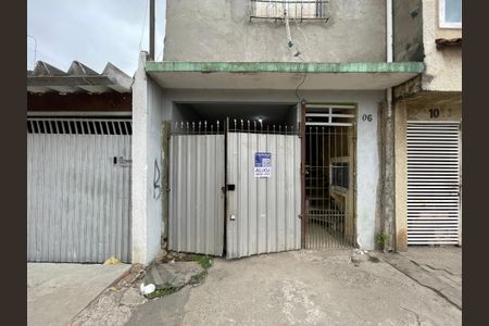 Casa para alugar com 80m², 1 quarto e 1 vaga Casa para alugar com 80m², 1 quarto e 1 vagaFachada+Placa