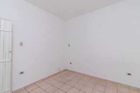 Quarto de casa para alugar com 1 quarto, 28m² em Vila Marieta, São Paulo