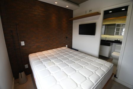 Quarto Suíte de apartamento para alugar com 1 quarto, 50m² em Cambuí, Campinas