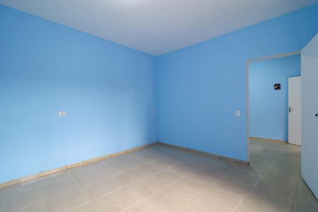 Quarto de casa para alugar com 1 quarto, 77m² em Jardim Iracema, Taboão da Serra