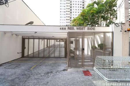 Apartamento para alugar com 48m², 2 quartos e 1 vaga Apartamento para alugar com 48m², 2 quartos e 1 vagaFachada