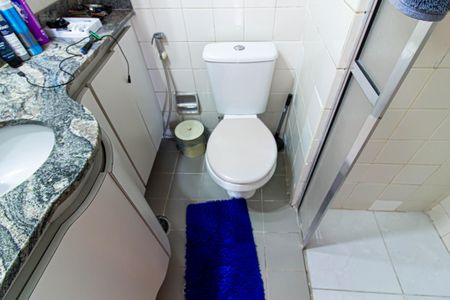 Apartamento para alugar com 48m², 2 quartos e 1 vaga Apartamento para alugar com 48m², 2 quartos e 1 vagaBanheiro Social