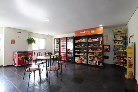 Apartamento para alugar com 48m², 2 quartos e 1 vaga Apartamento para alugar com 48m², 2 quartos e 1 vagaÁrea comum - Mercado 24h