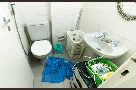 Apartamento para alugar com 48m², 2 quartos e 1 vaga Apartamento para alugar com 48m², 2 quartos e 1 vagaBanheiro da Suíte