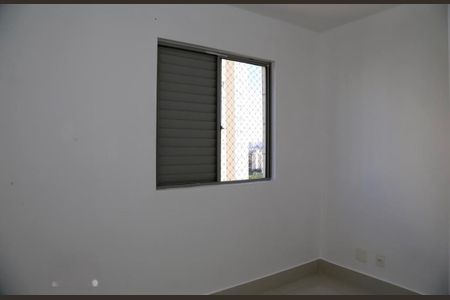 Quarto  de apartamento à venda com 3 quartos, 68m² em Jardim Londrina, São Paulo