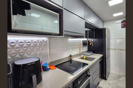Apartamento à venda com 58m², 2 quartos e 1 vaga Apartamento à venda com 58m², 2 quartos e 1 vagaCozinha