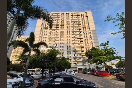 Apartamento à venda com 58m², 2 quartos e 1 vaga Apartamento à venda com 58m², 2 quartos e 1 vagaFachada