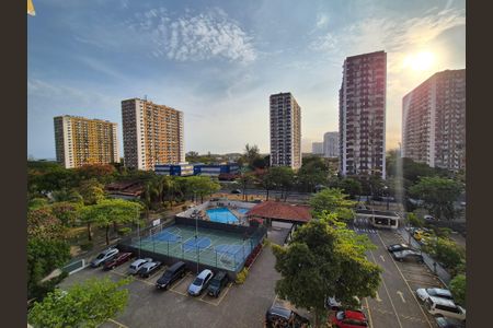 Vista da sala de apartamento à venda com 2 quartos, 58m² em Barra da Tijuca, Rio de Janeiro