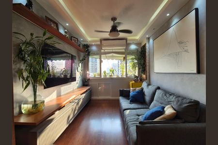 Apartamento à venda com 58m², 2 quartos e 1 vaga Apartamento à venda com 58m², 2 quartos e 1 vagaSala