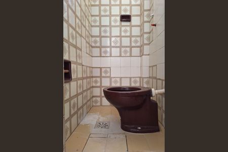 Apartamento à venda com 130m², 3 quartos e 2 vagas Apartamento à venda com 130m², 3 quartos e 2 vagasBanheiro de serviço