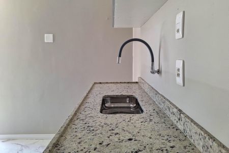 Apartamento à venda com 130m², 3 quartos e 2 vagas Apartamento à venda com 130m², 3 quartos e 2 vagasCozinha