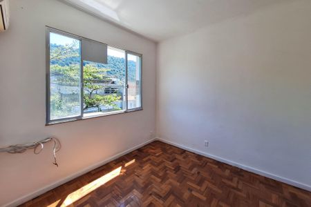 Apartamento à venda com 130m², 3 quartos e 2 vagas Apartamento à venda com 130m², 3 quartos e 2 vagasSuíte 1