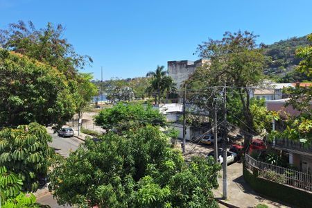 Apartamento à venda com 130m², 3 quartos e 2 vagas Apartamento à venda com 130m², 3 quartos e 2 vagasVista da Suíte 1