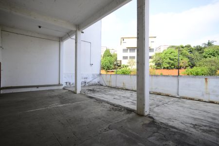 Apartamento à venda com 75m², 2 quartos e 1 vagaÁrea comum