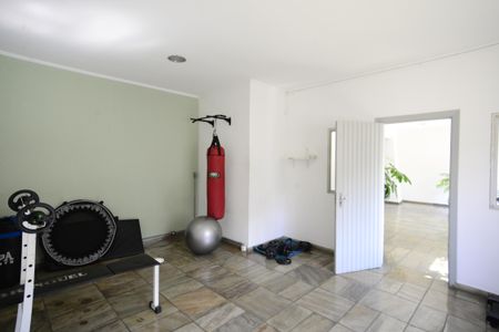 Apartamento à venda com 75m², 2 quartos e 1 vagaÁrea comum