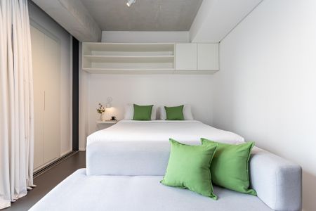 Studio de kitnet/studio para alugar com 1 quarto, 28m² em Jardim das Bandeiras, São Paulo