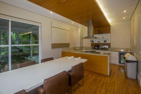 Apartamento à venda com 138m², 3 quartos e 2 vagas Apartamento à venda com 138m², 3 quartos e 2 vagasÁrea comum